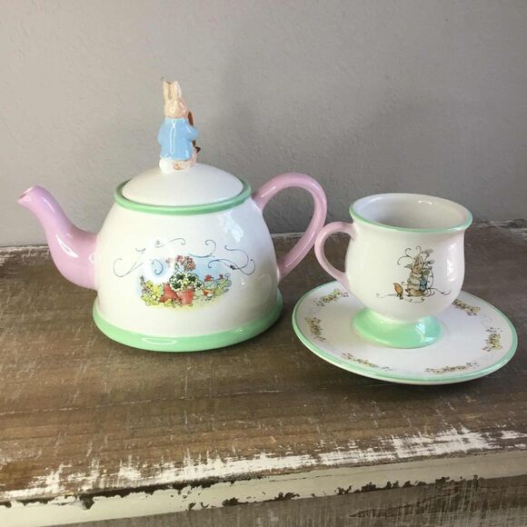 Vintage Y2K Peter Rabbit Pastel Cottagecore English Countryside Tea Pot Cup Set - Picture 4 of 8